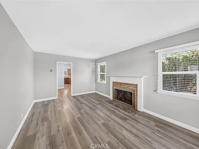 3227 E Del Mar Blvd — Photo 5