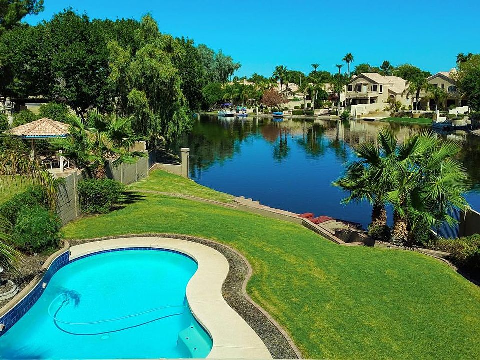 1st image of 2030 W Harbour Dr