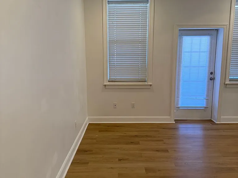 Park Place Apartments — Photo 16