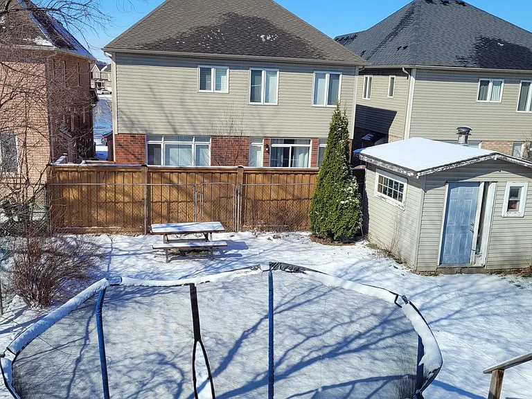 554 Halberstadt Cir — Photo 43