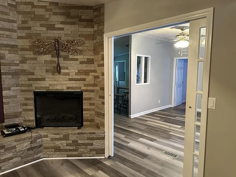 110 Poplar Dr — Photo 5