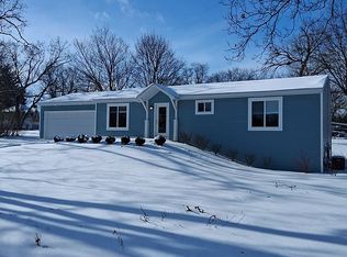 6112 Andersonville Rd, Waterford, MI 48329