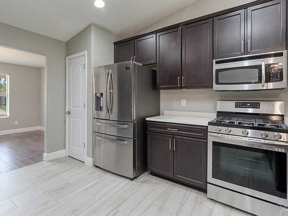 5th image of 9775 Harlington St
