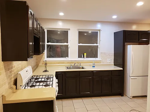 48 Hazelwood Ave #1 Photo 1