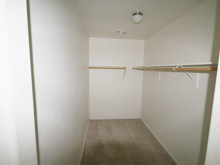 8777 W Dahlia Dr — Photo 13