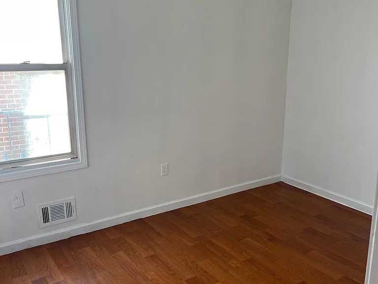 481 S 11th St #1 — Photo 14
