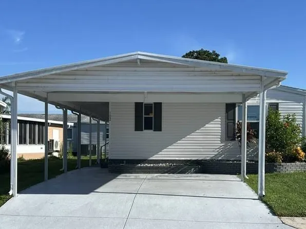 102 Lantana Ln, Parrish, FL 34219