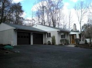 2050 Fishing Creek Valley Rd, Harrisburg, PA 17112