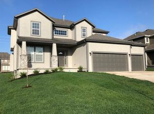 19597 W 116th St, Olathe, KS 66061