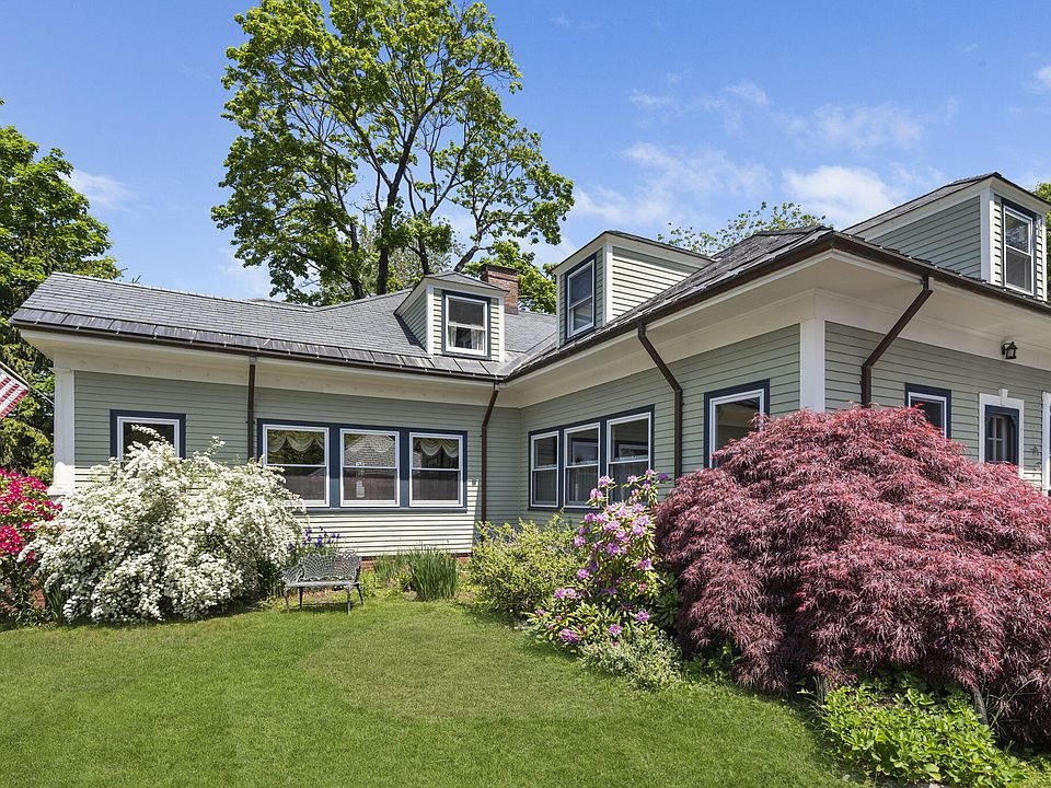 93 Foreside Road, Falmouth, ME 04105 Zillow