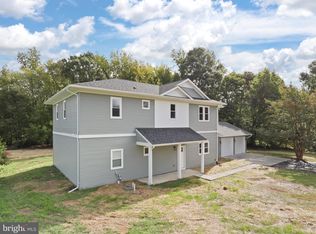 8039 Chancellor Rd, Fredericksburg, VA 22407