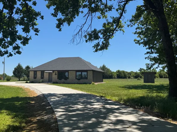 8586 E State Hwy, Dd Strafford, MO
