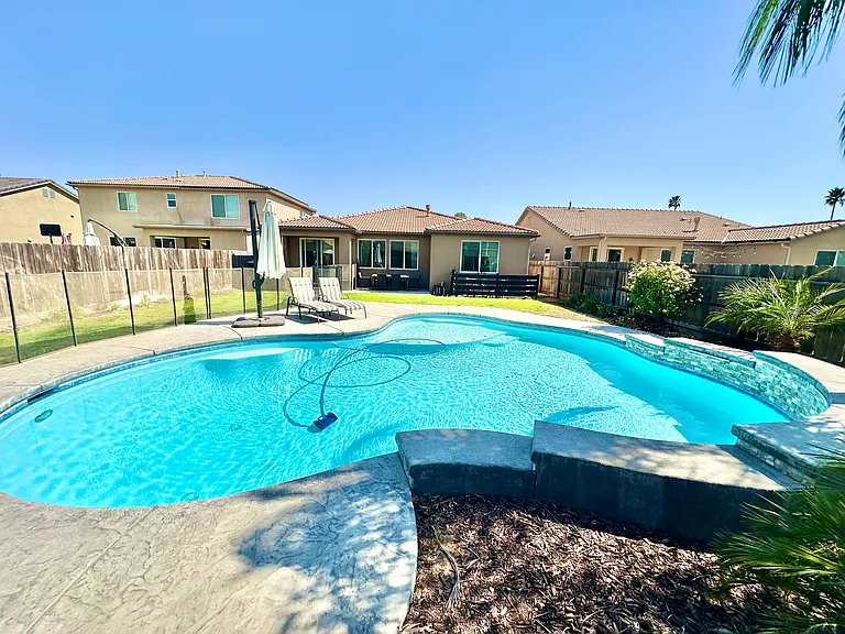 3021 Heritage Ave — Photo 40