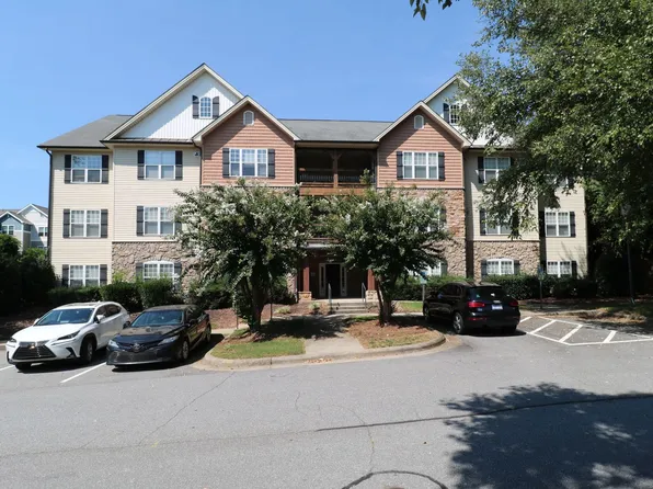 4762 Tatton Park Cir, Winston Salem, NC