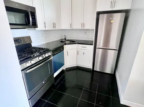 14016 34th Ave, Flushing, NY