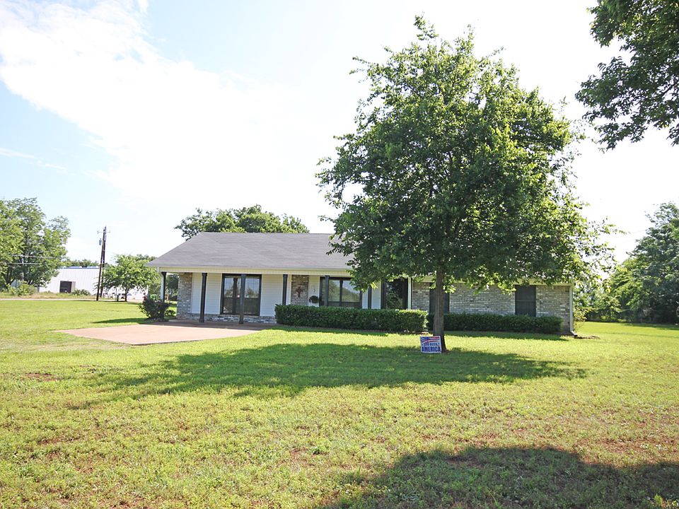 1st image of 1049 Fm 2493 W