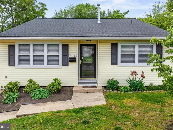 418 Euclid Ave, Maple Shade, NJ 08052