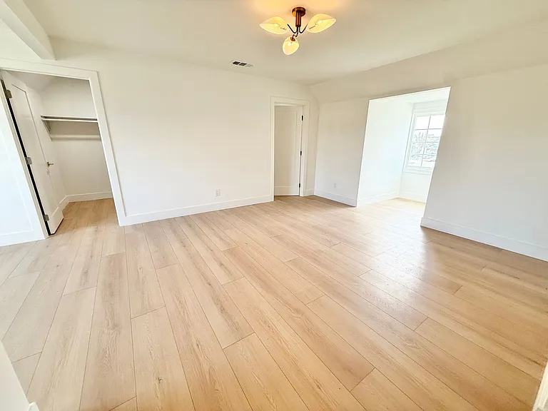 2902 E Winfield Ave — Photo 26