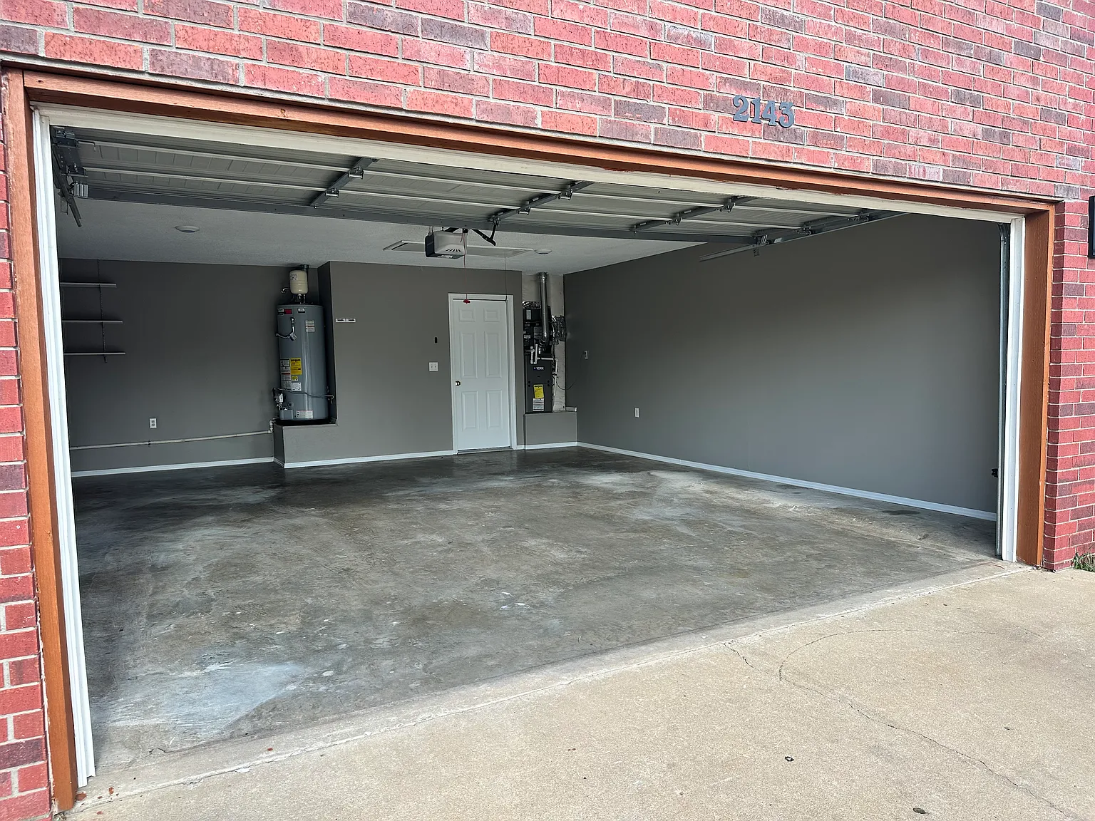 3 bed, 1496 sqft, $1,690 — Photo 2