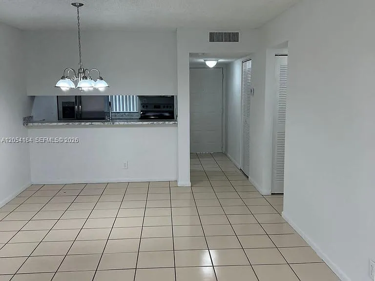 8720 N Sherman Cir #303 — Photo 2