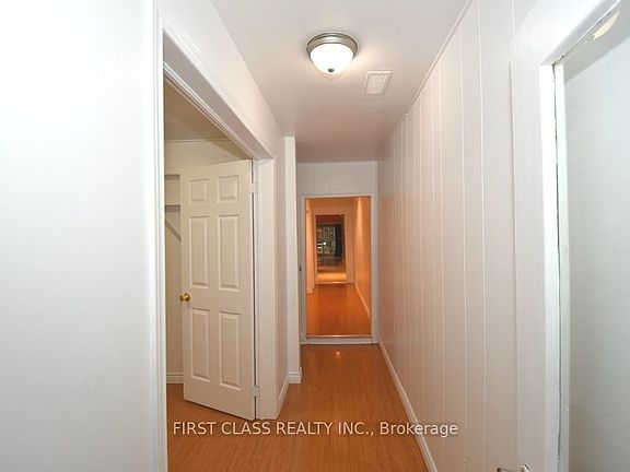 4th image of 192 Major St