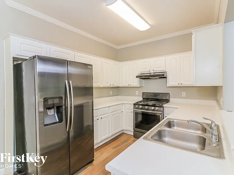 2630 Argo Dr SE — Photo 9
