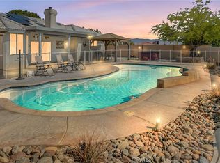 17112 Century Plant Rd, Apple Valley, CA 92307