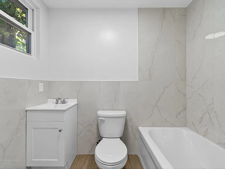 12 N Church St #1 — Photo 6