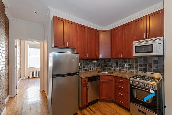 Rented by FirstService Realty (legacy) | media 1