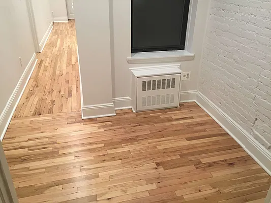 Rented by Metropolis Real Estate of Manhattan | media 4