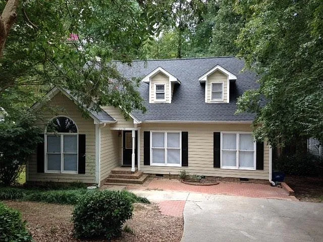 2909 Isabella Dr
