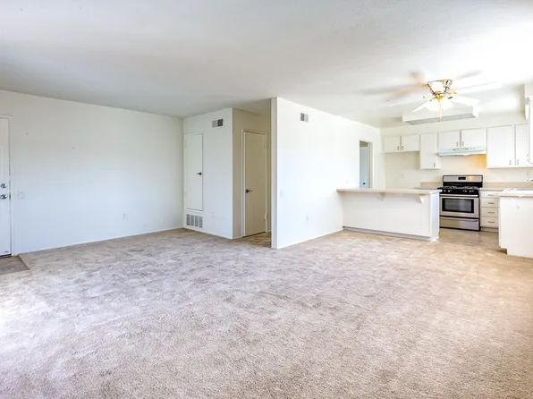 7280 Corsican Dr APT D, Huntington Beach, CA 92647