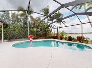 9919 Royal Cardigan Way, West Palm Beach, FL 33411