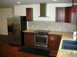 906 Oak Lane Dr, Joshua, TX 76058