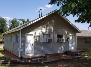 1006 N Bradley St, Weatherford, OK 73096