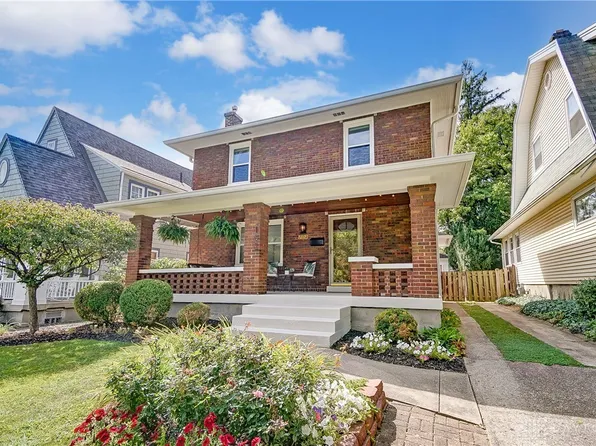 102 Peach Orchard Ave, Oakwood, OH 45419