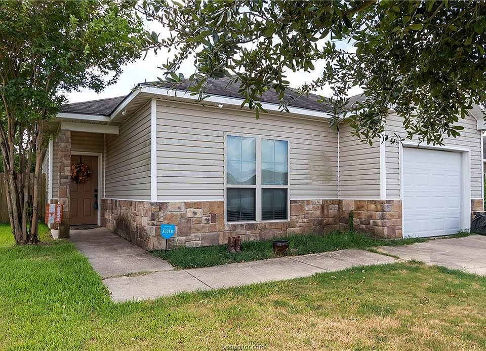 1st image of 2524 Elkhorn Trl