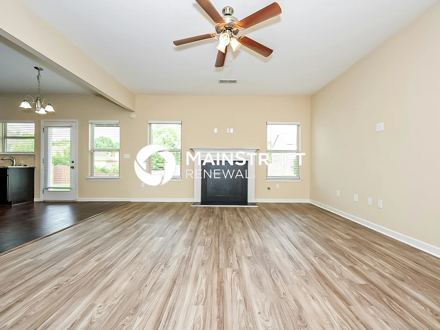 9205 Altridge Dr — Photo 2