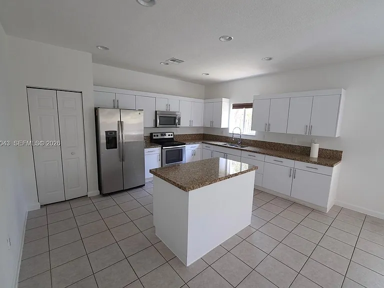 8836 SW 221st Ter — Photo 32