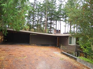 218 Highland Dr, Bellingham, WA 98225