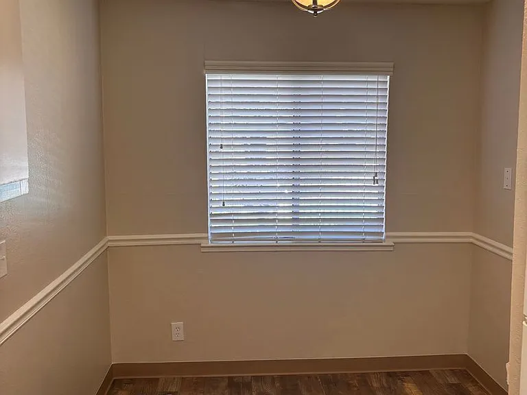 Park Place Apartments, Where Modern Comforts and Charm Meet! — Photo 25
