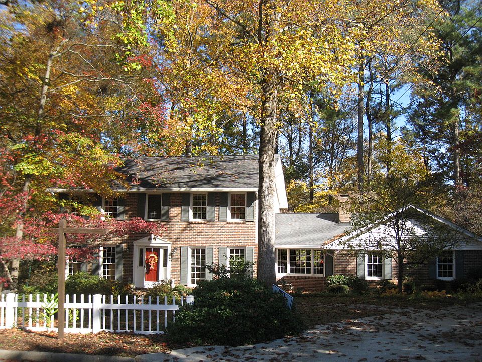 Two story all brick on lake