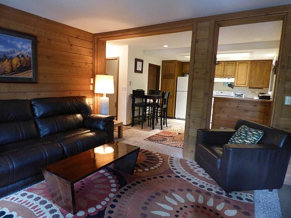 4th image of Bluff Condo Dr #4140