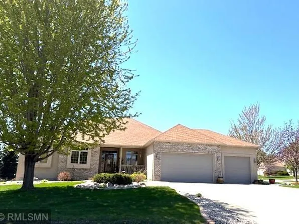 3098 Grouse Cir NW, Prior Lake, MN 55372