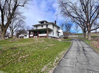 2224 River Rd, Iowa Falls, IA 50126