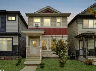 17648 62nd St NW, Edmonton, AB T5Y 4B8