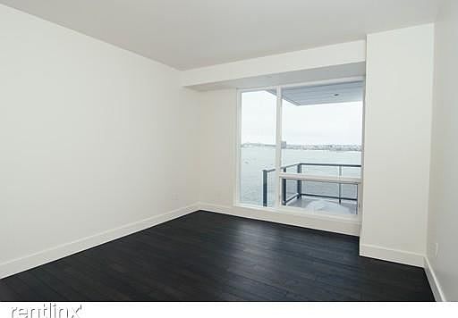 22 Liberty Drive Unit 7B 2