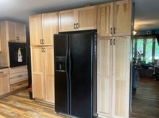 313 S 3rd Ave W, Faith, SD 57626