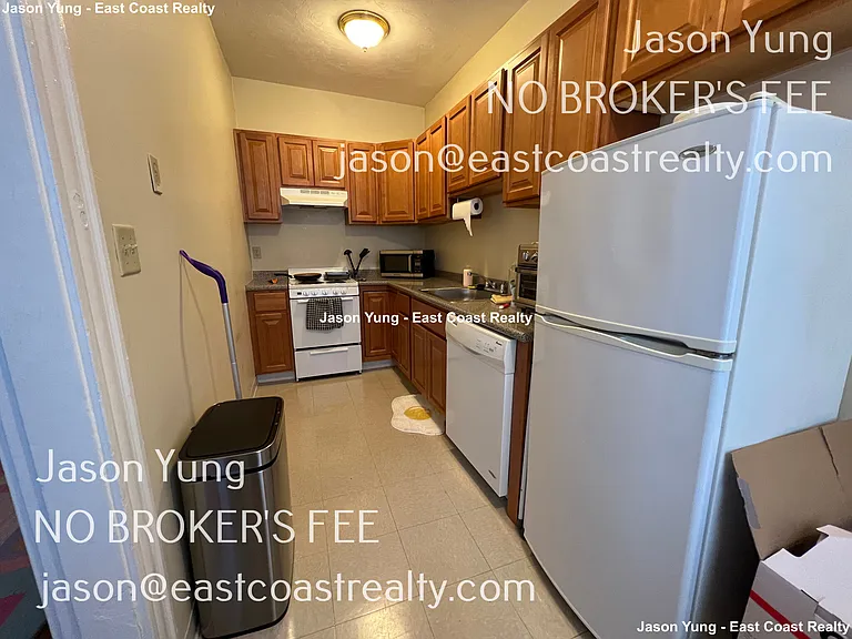 232 Kelton St #4 — Photo 4