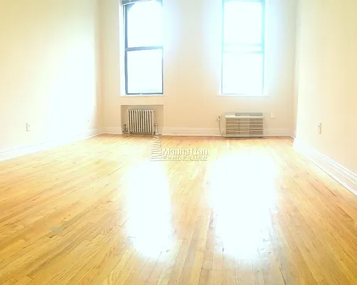 Rented by Manhattan Connection | media 17